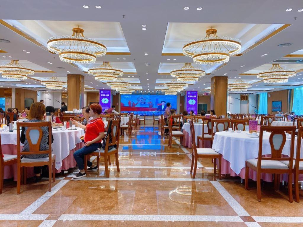 Tiantangwei Fenggang Gladden Hotel מראה חיצוני תמונה