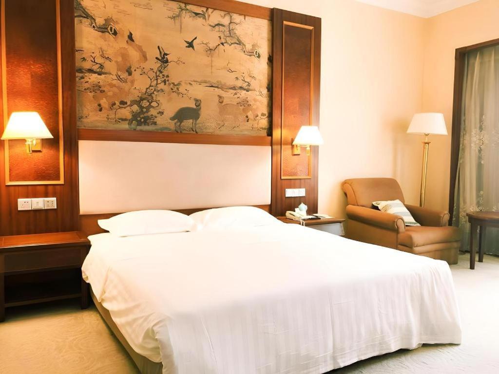 Tiantangwei Fenggang Gladden Hotel מראה חיצוני תמונה