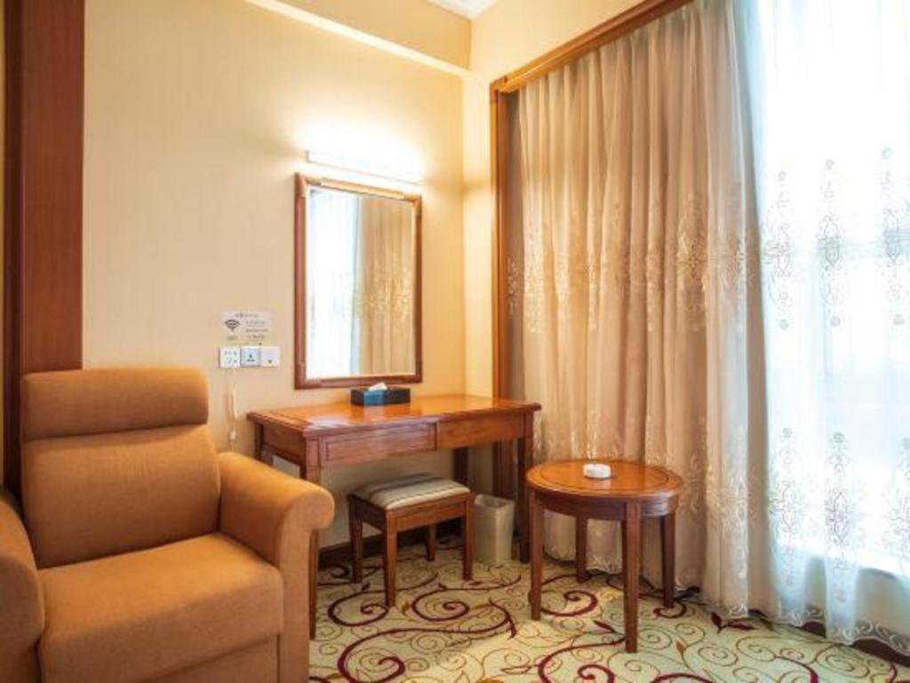 Tiantangwei Fenggang Gladden Hotel מראה חיצוני תמונה