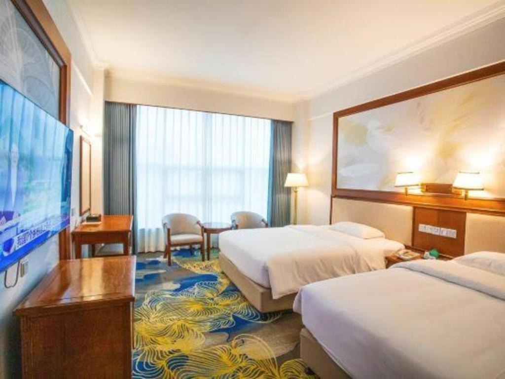 Tiantangwei Fenggang Gladden Hotel מראה חיצוני תמונה